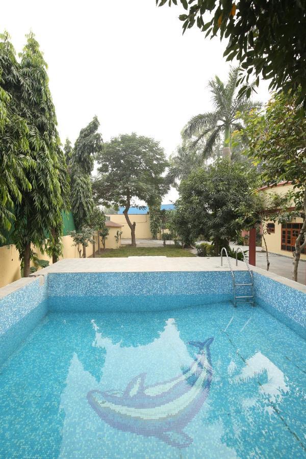 The Karnal Resort Esterno foto